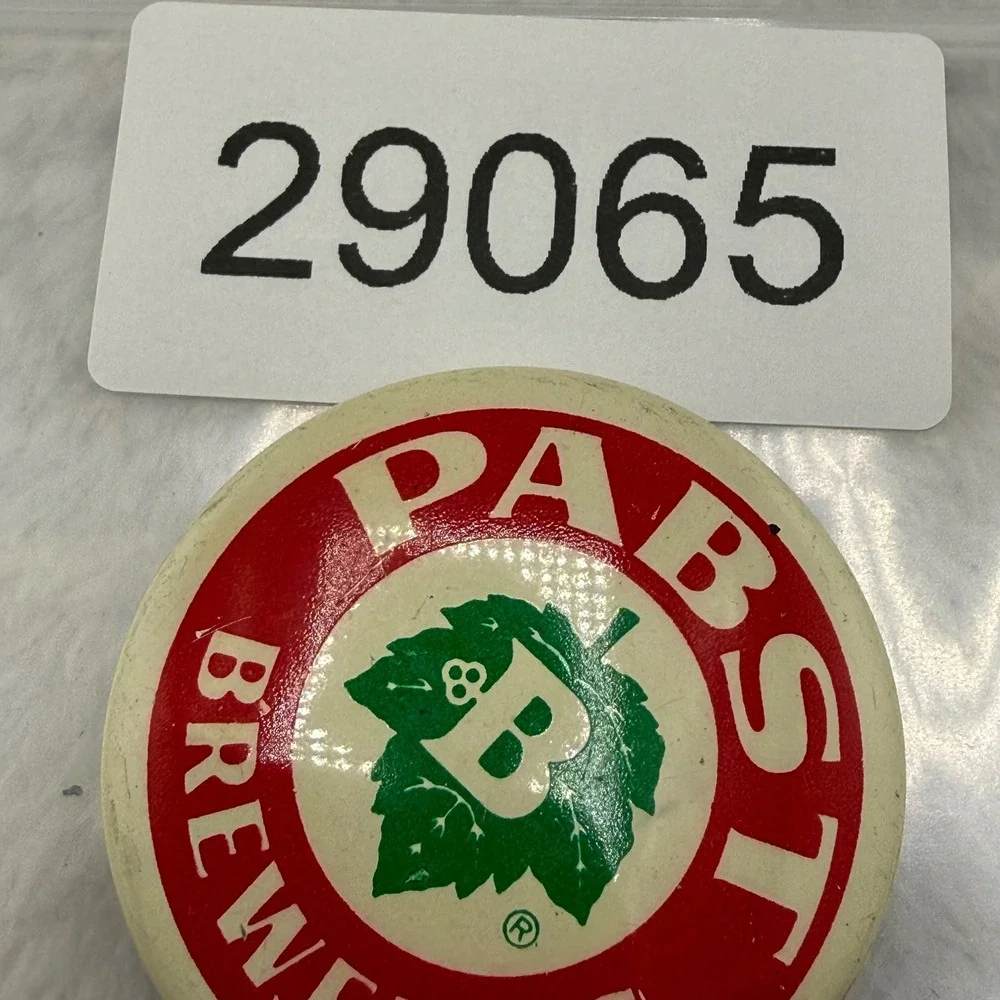Vintage Pabst Breweries Pinback Button Red Cream Green Hop Leaf Logo